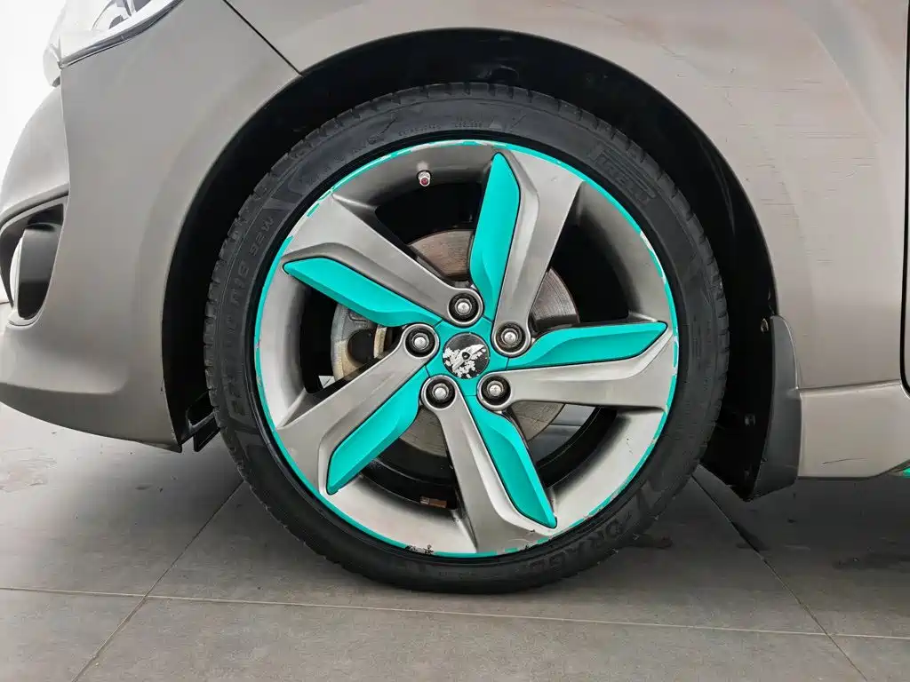 Hyundai Veloster — миниатюра 17