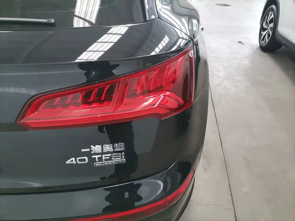 Audi Q5L — миниатюра 8