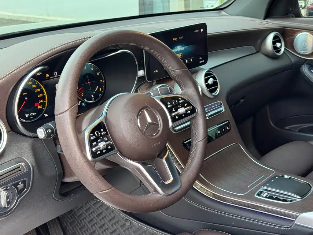 Mercedes-Benz GLC — миниатюра 5