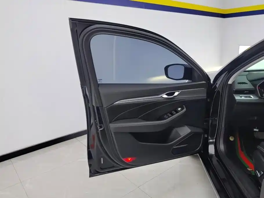 Geely Xingrui — миниатюра 7