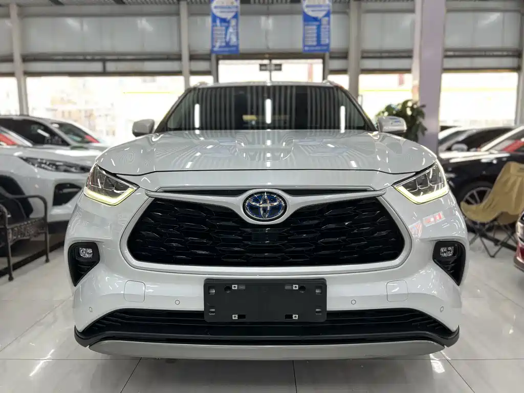 Toyota Highlander — миниатюра 2