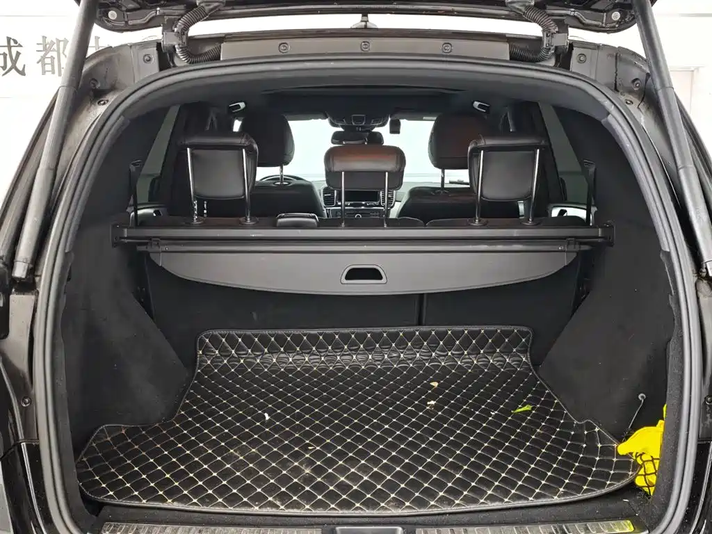 MERCEDES-BENZ GLE AMG