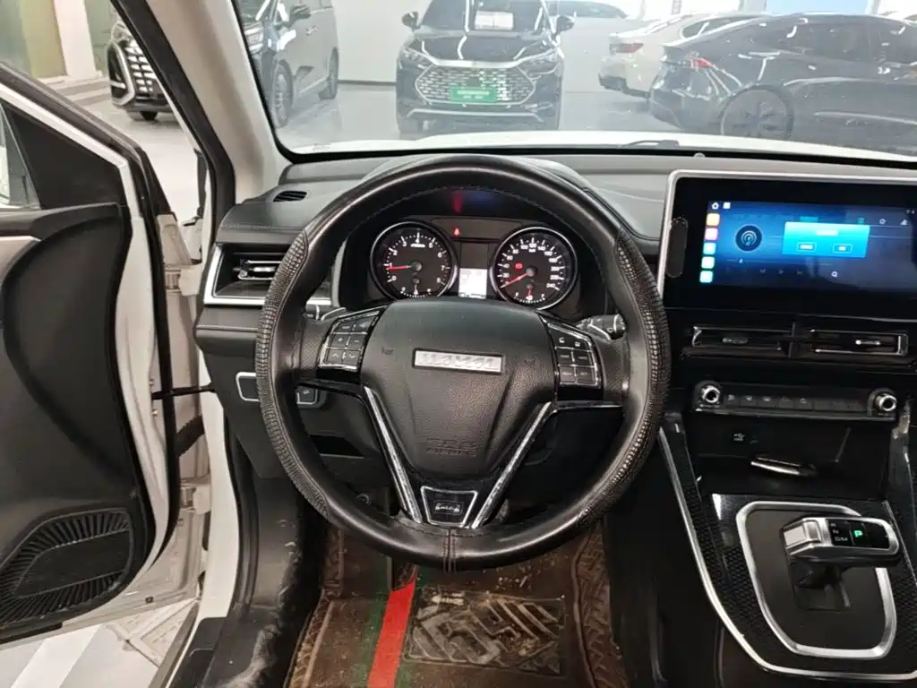 Haval M6 — миниатюра 11