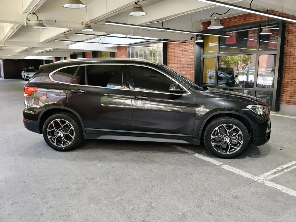 BMW X1 — миниатюра 5