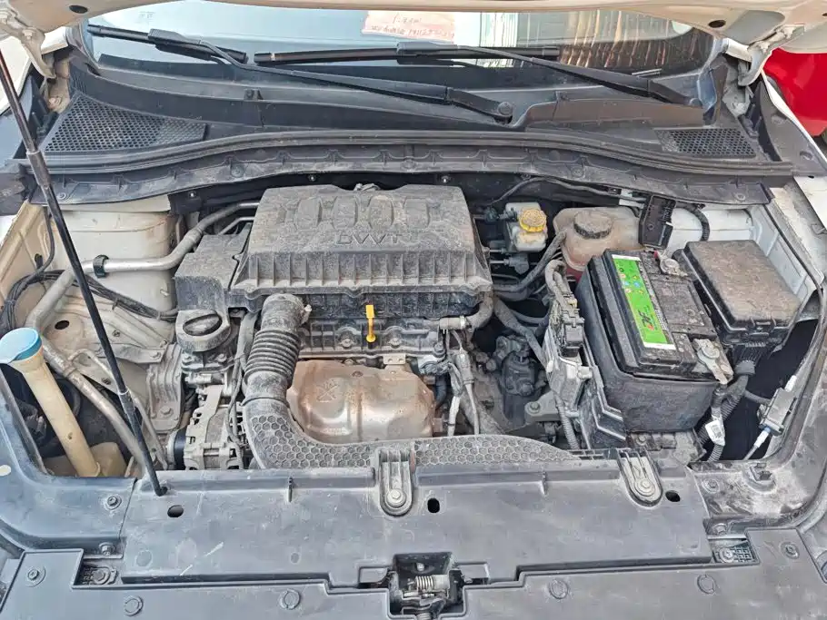 Roewe RX3 — миниатюра 10