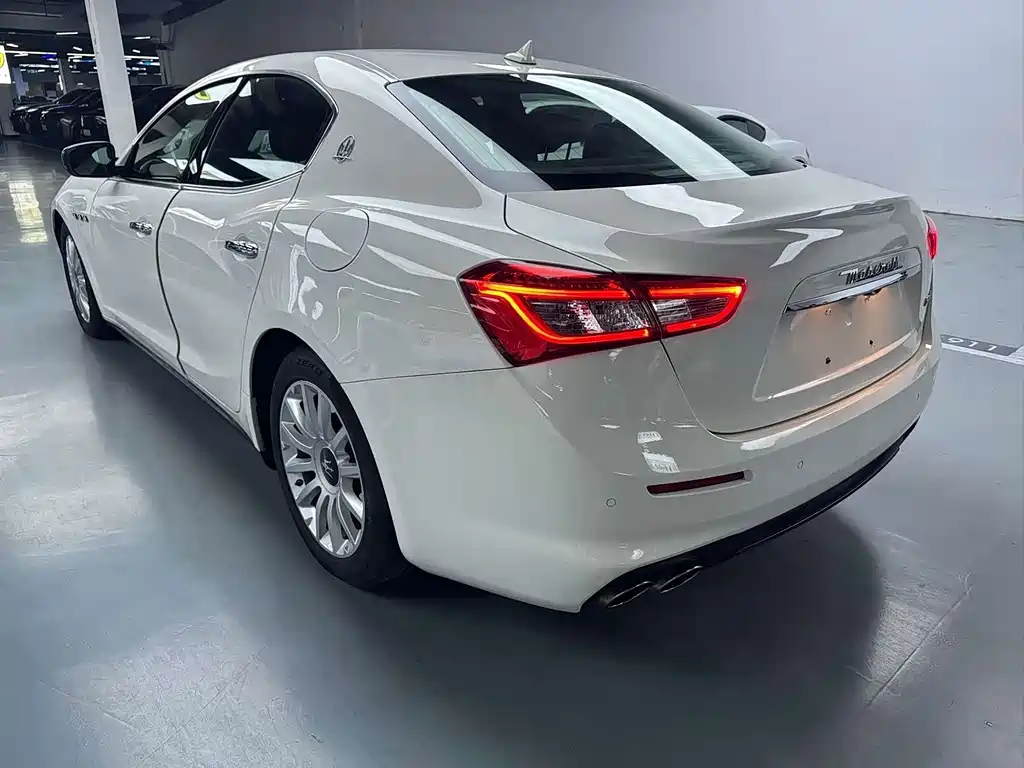 Maserati Ghibli — миниатюра 19