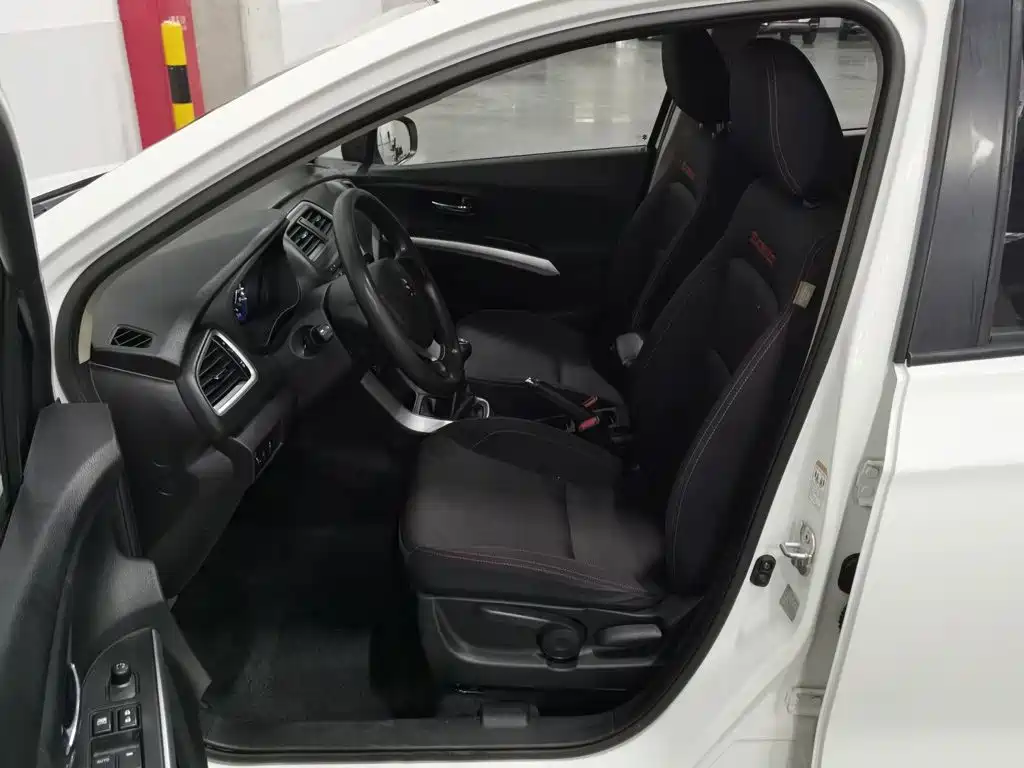 Suzuki S-Cross — миниатюра 10