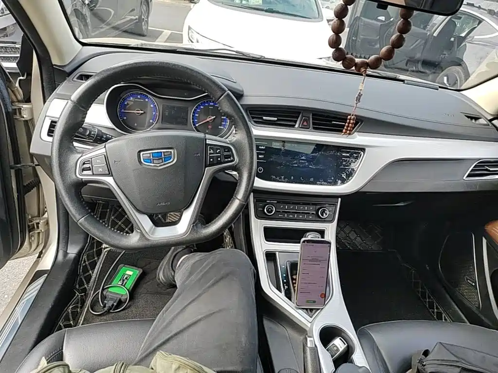 Geely Vision — миниатюра 10