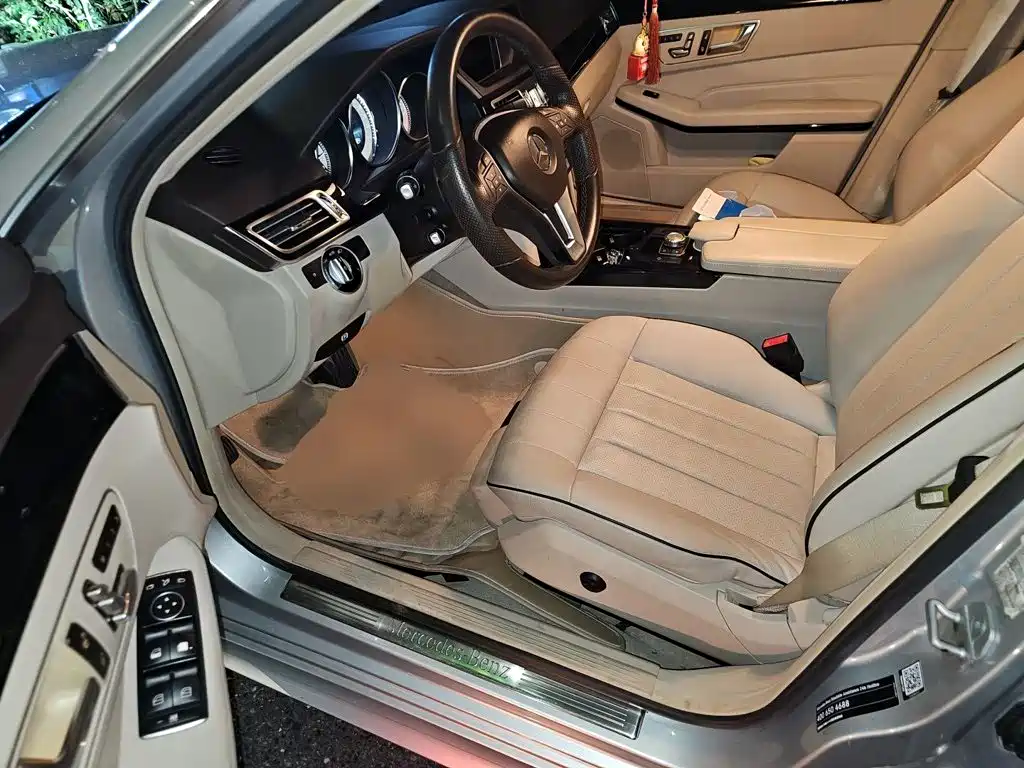 Mercedes-Benz E-Class — миниатюра 17