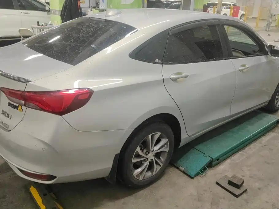 Buick Verano — миниатюра 3