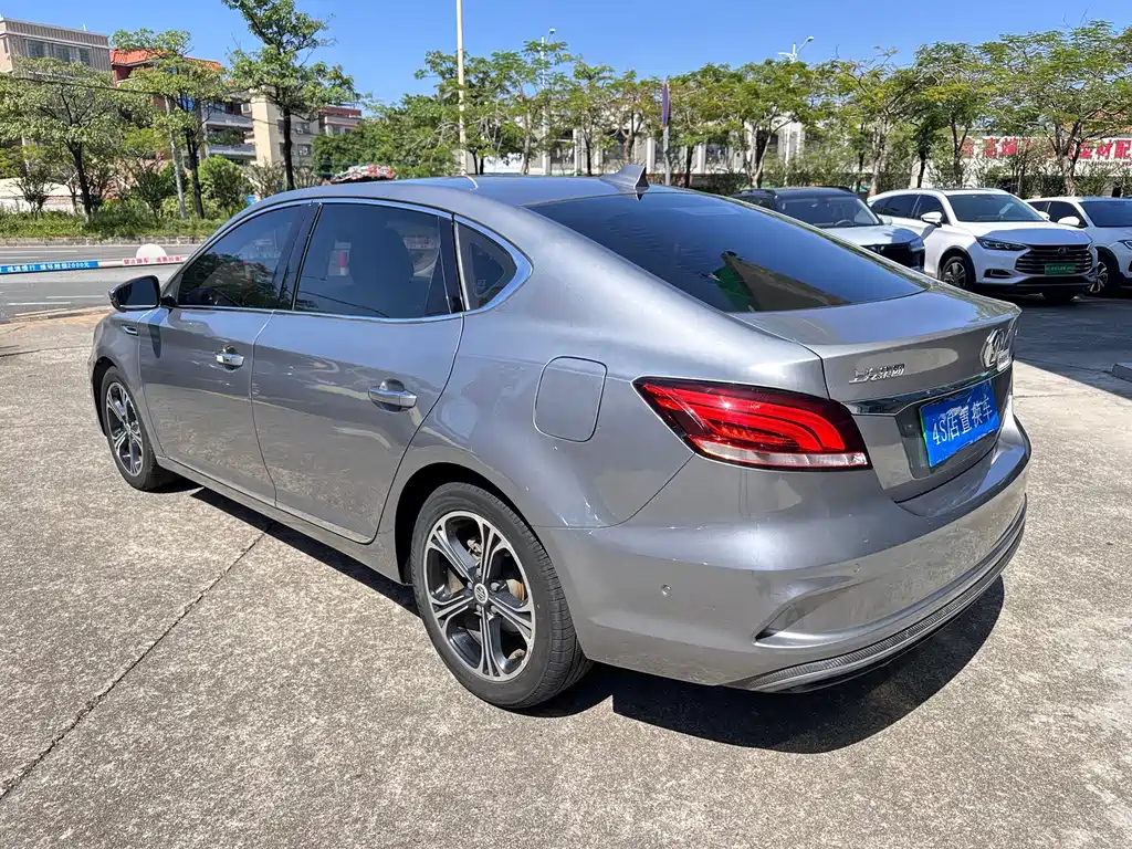 MG 6 New Energy — миниатюра 4