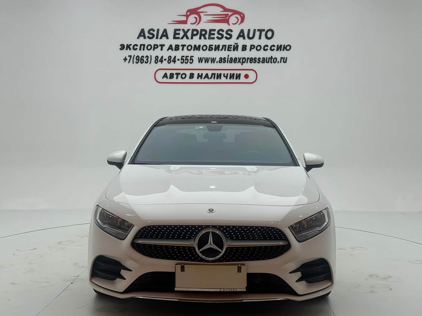 Mercedes-Benz A-Class 1.3 л 2022 г. Белый, пробег 24000 км