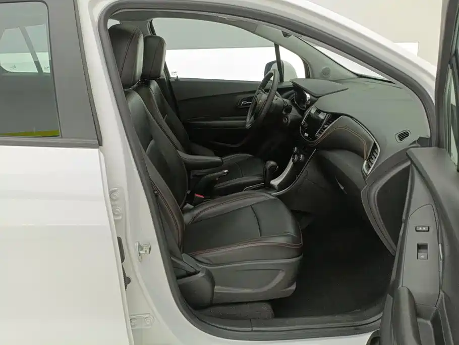 Chevrolet Trax — миниатюра 8
