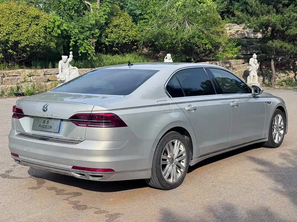 Volkswagen Phideon 2018 480 V6 Flagship