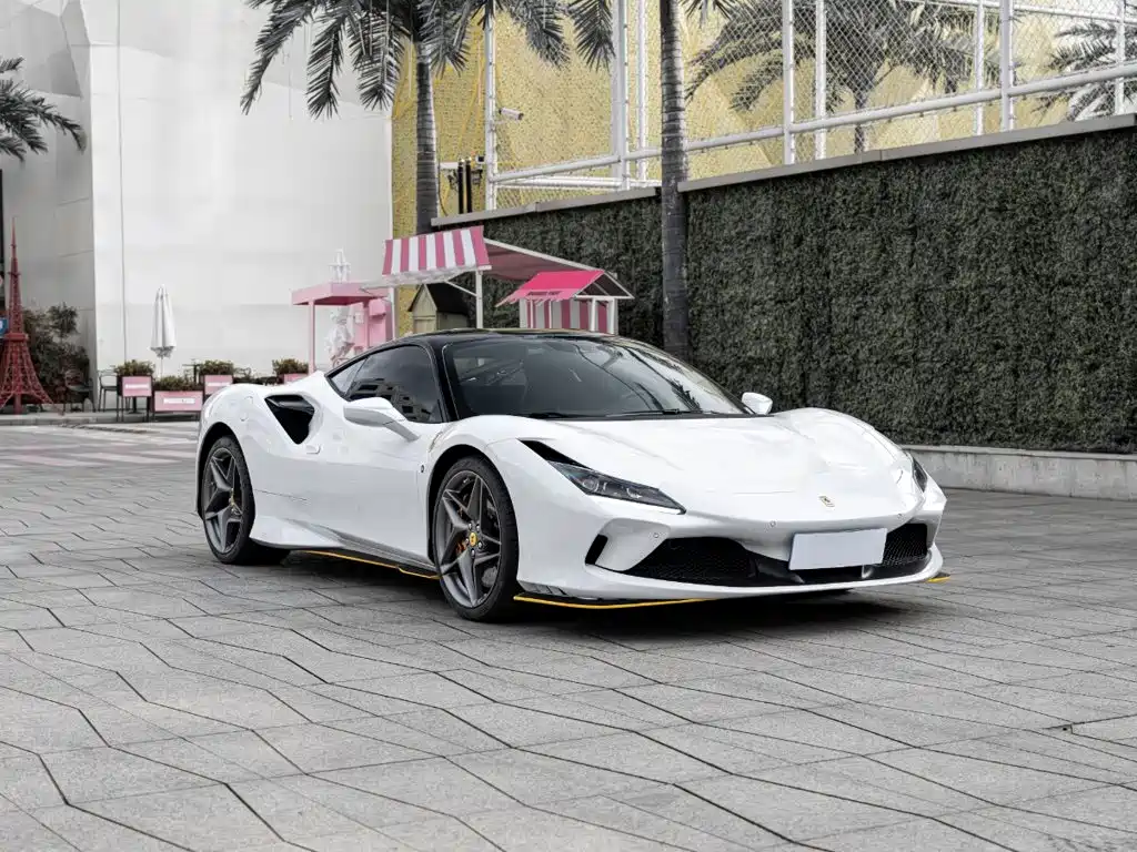 Ferrari F8 — миниатюра 3