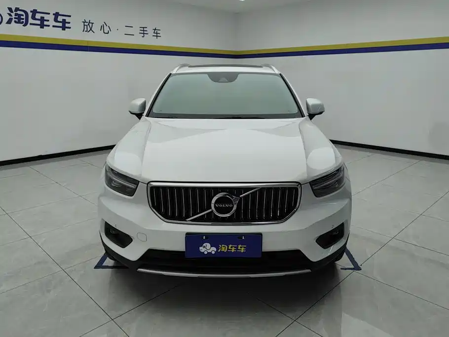 Volvo XC40 — миниатюра 2