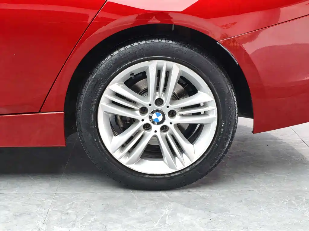 BMW 3 Series — миниатюра 13