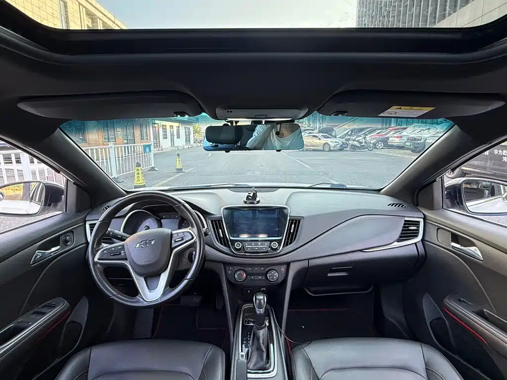 Chevrolet Monza — миниатюра 10