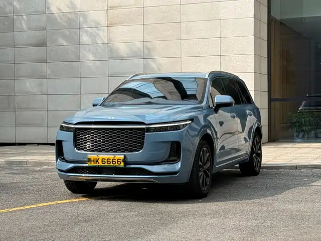 Li Auto ONE