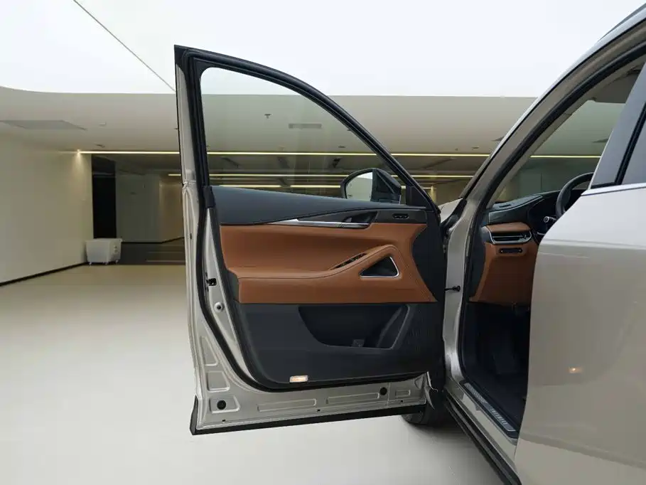 Infiniti QX60 — миниатюра 17