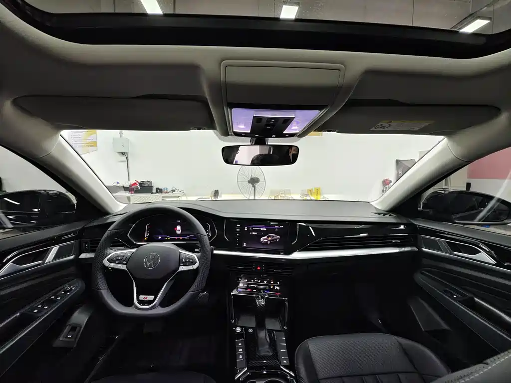 Volkswagen Passat — миниатюра 12