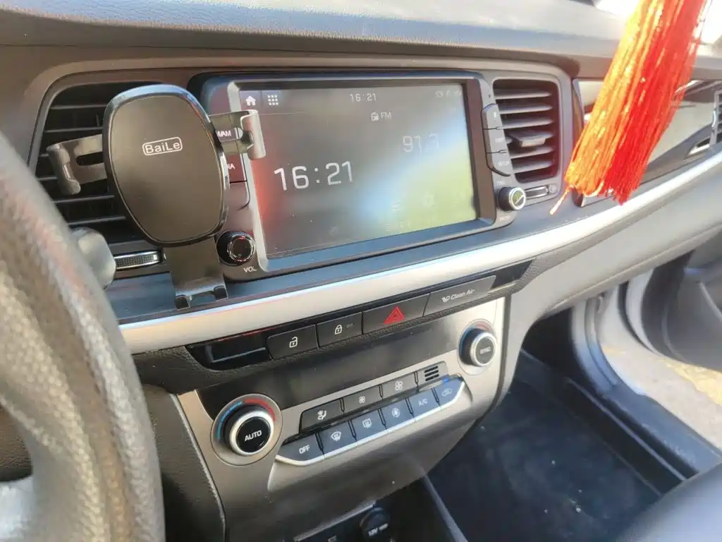 Hyundai Mistra — миниатюра 6