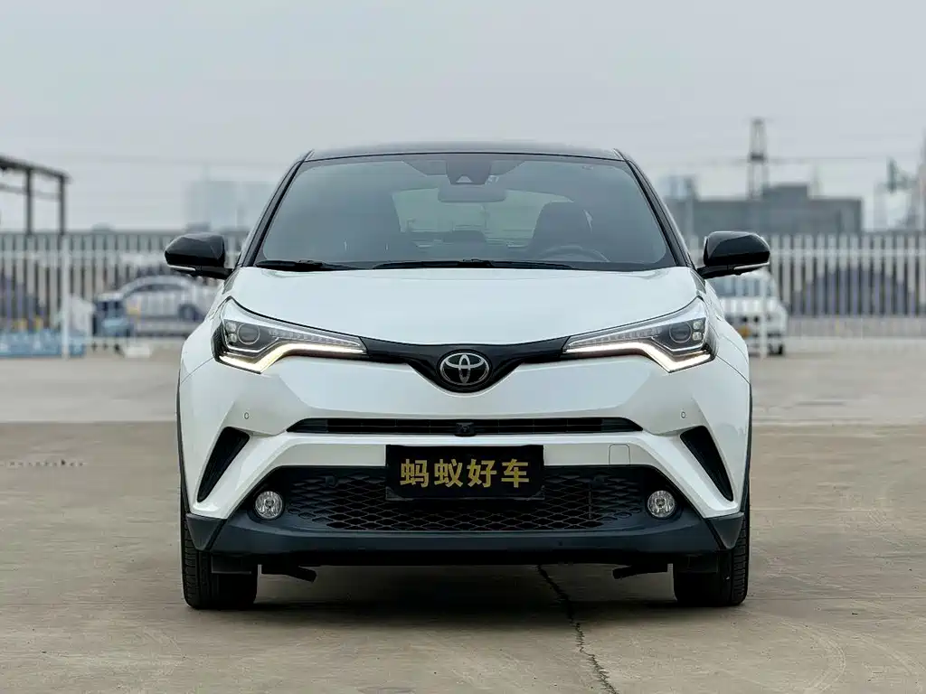 TOYOTA C HR