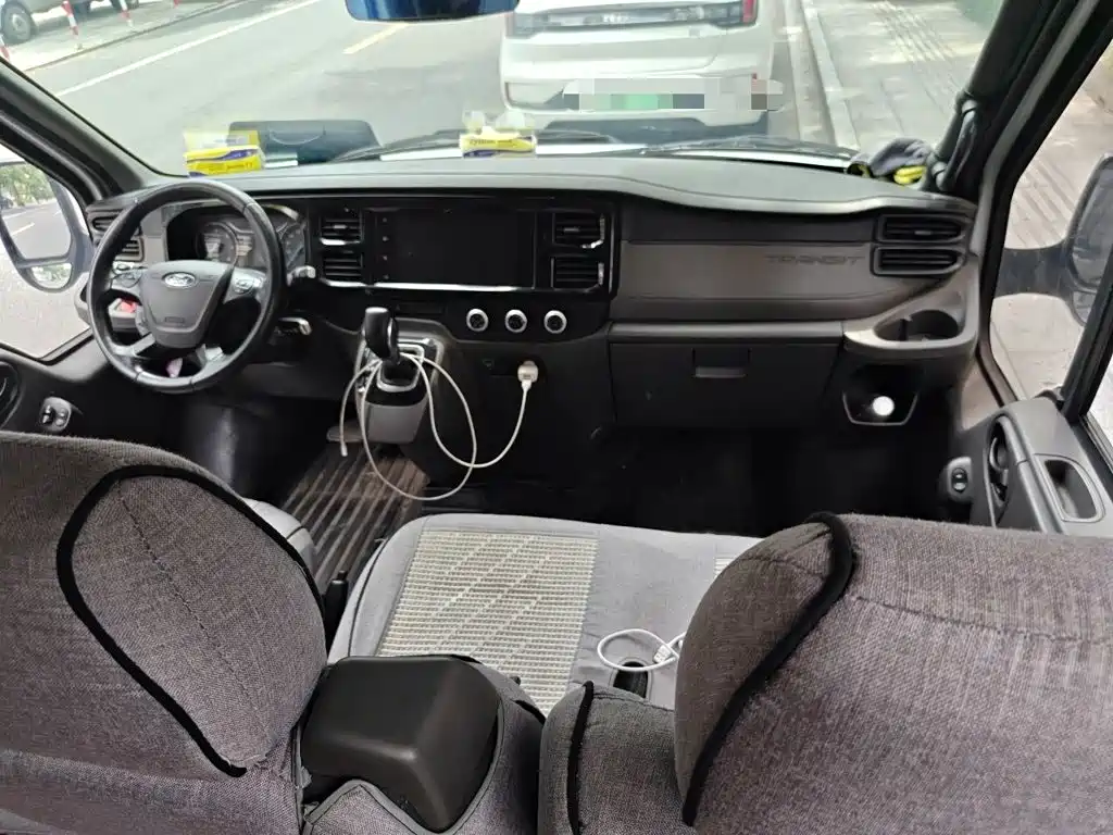 Ford Transit Custom — миниатюра 13