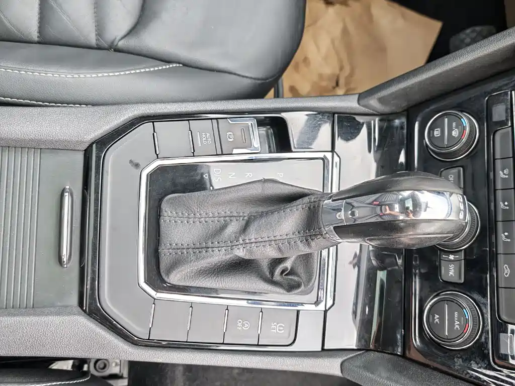 Volkswagen Lamando 2018 280TSI DSG Comfort
