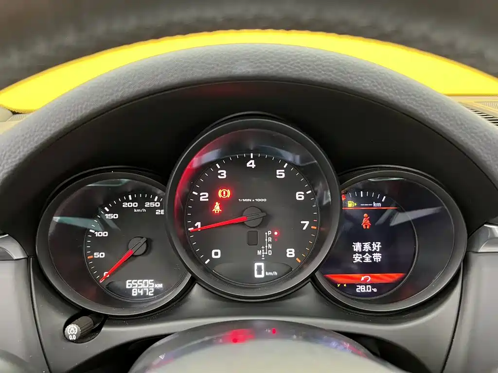 Porsche Macan — миниатюра 15