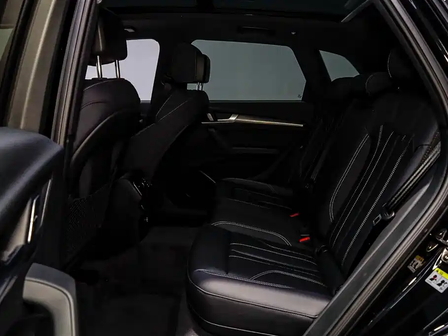 Audi Q5L 2024 40 TFSI Luxury