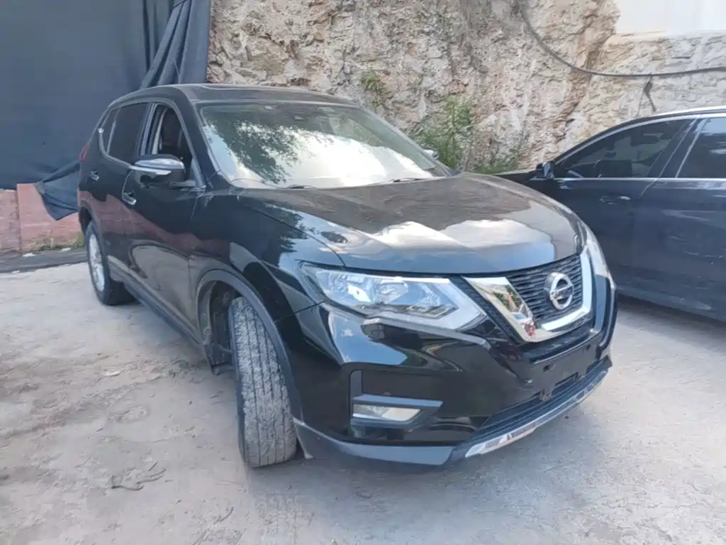 Nissan X-Trail — миниатюра 4