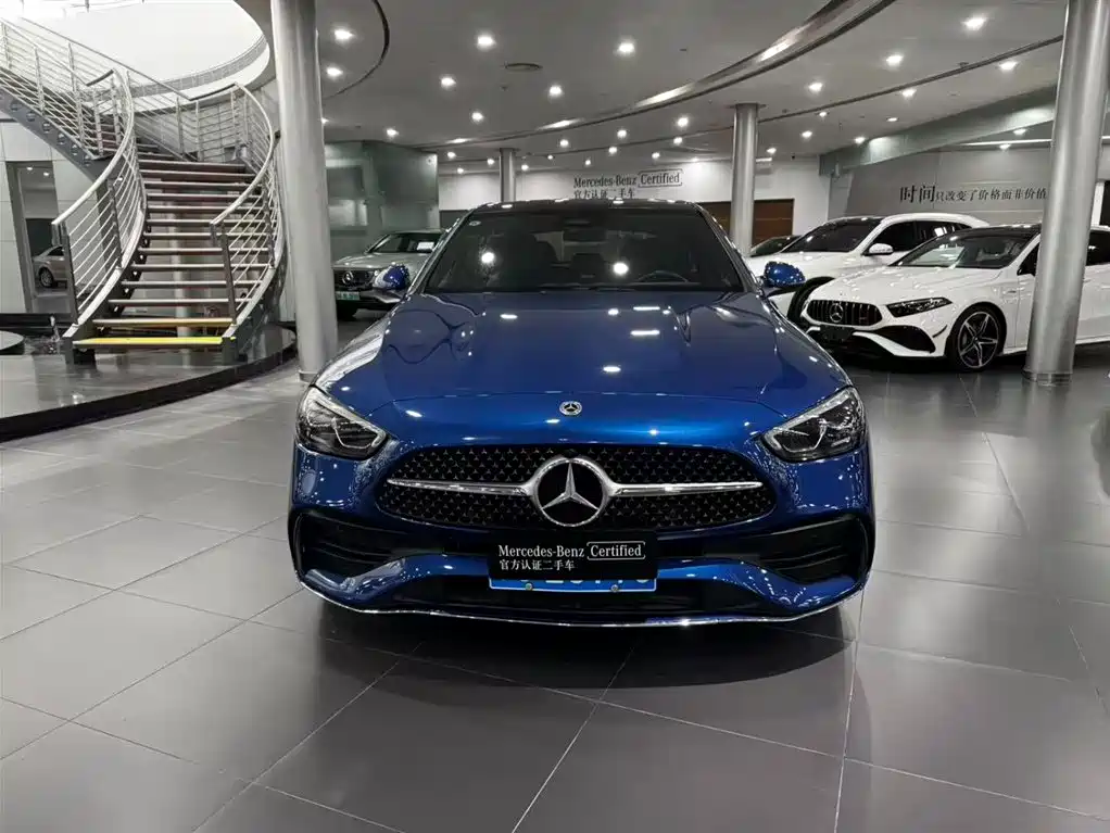 Mercedes-Benz C-Class — миниатюра 8