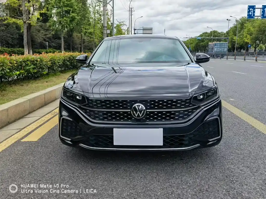 Volkswagen Passat — миниатюра 2