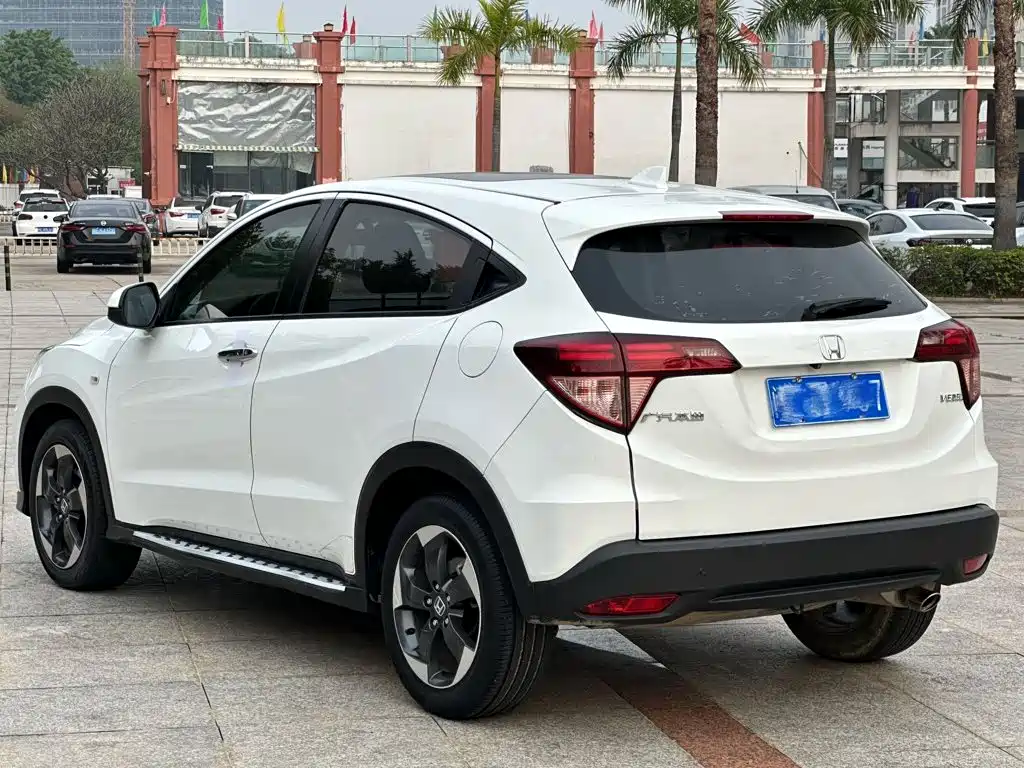Honda Vezel — миниатюра 4