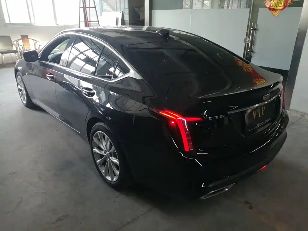 Cadillac CT5 — миниатюра 5