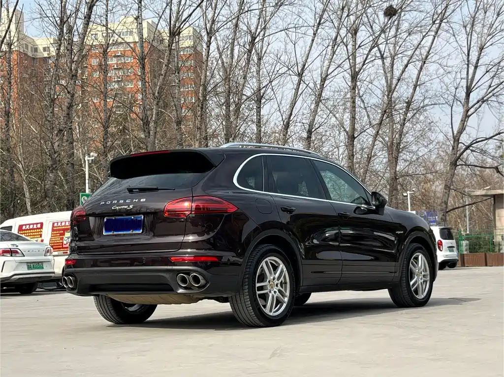 PORSCHE CAYENNE NEW ENERGY
