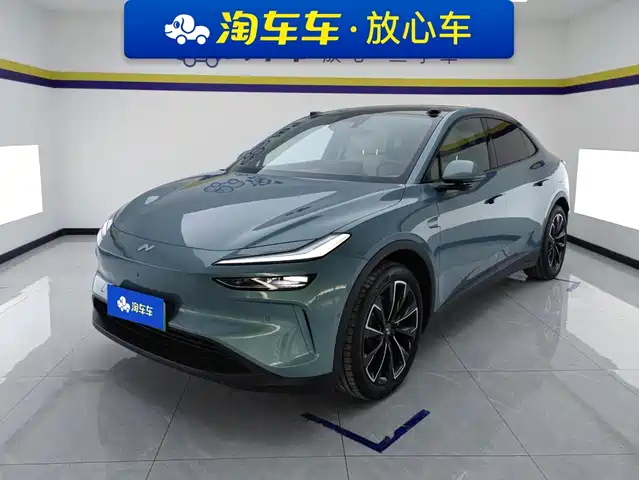 2025 Nio L60