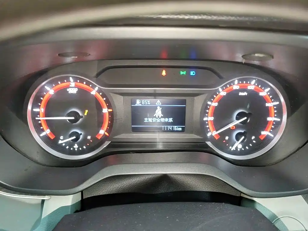 Maxus V90 — миниатюра 12