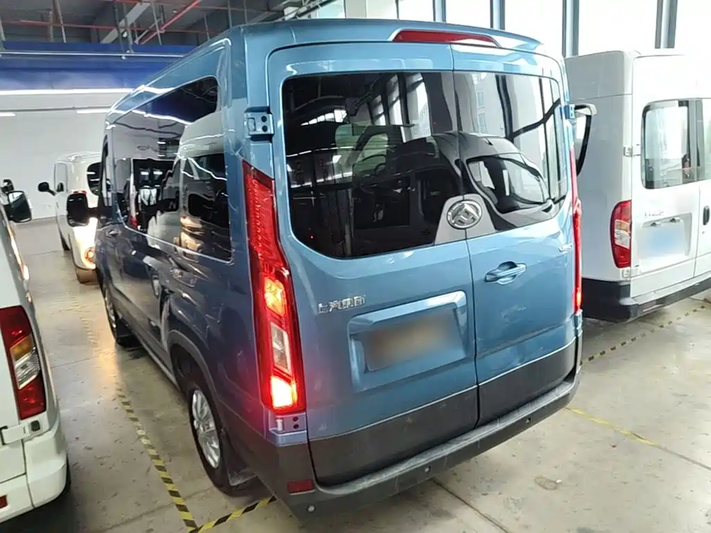 Maxus V90 — миниатюра 5