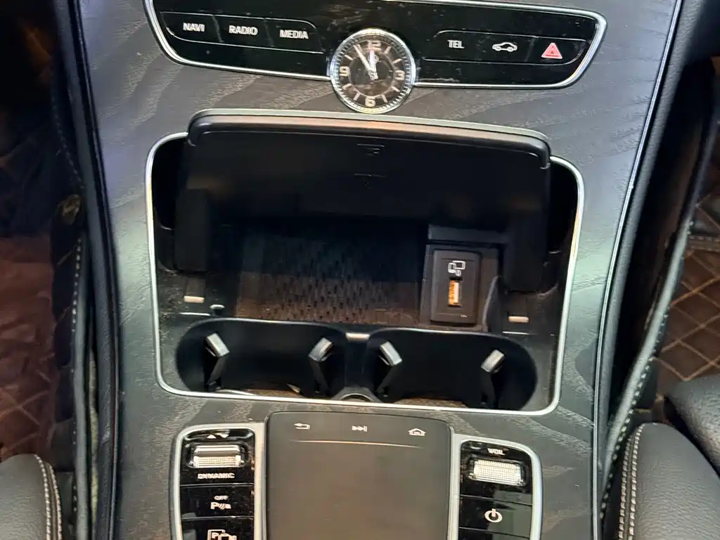 Mercedes-Benz C-Class (Import) — миниатюра 12