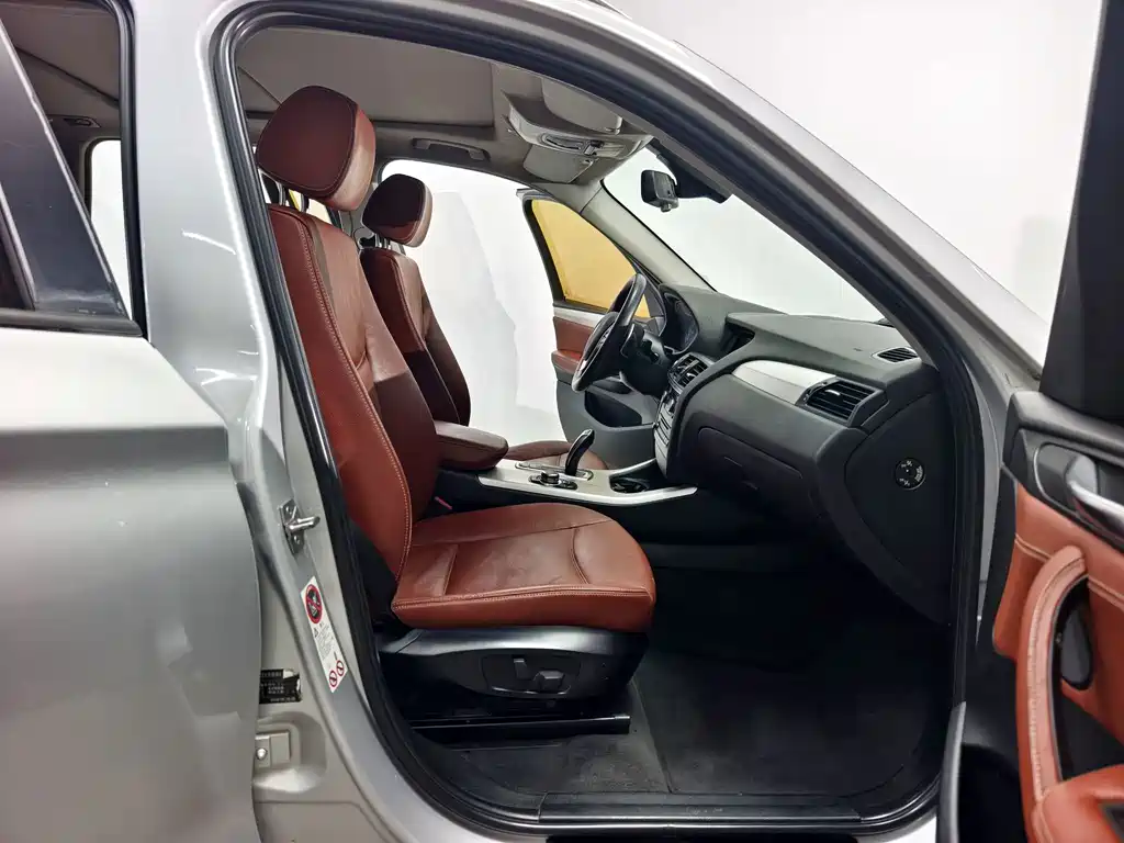 BMW X3 (Import) — миниатюра 14