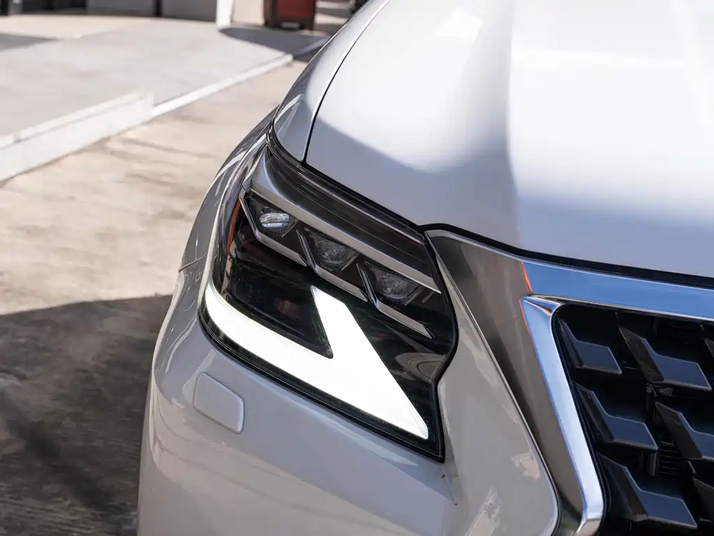 Lexus GX — миниатюра 6
