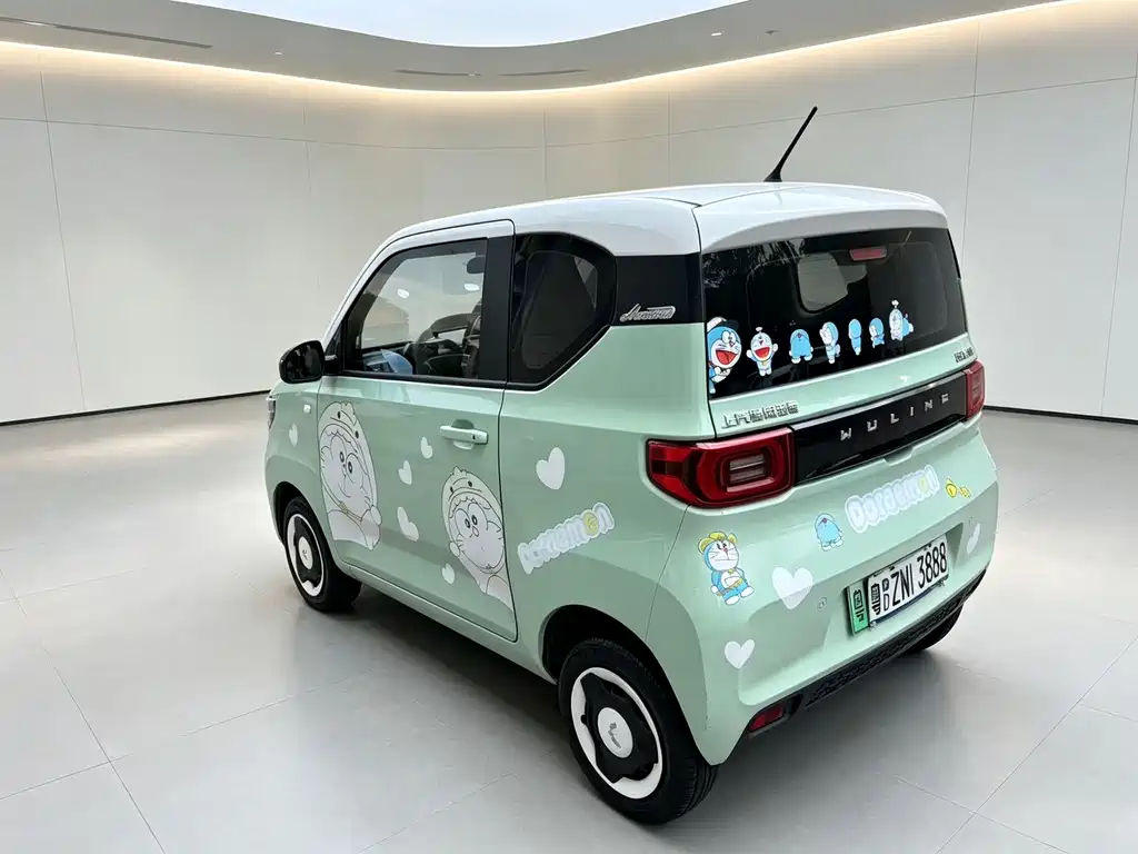 Wuling MINIEV — миниатюра 8