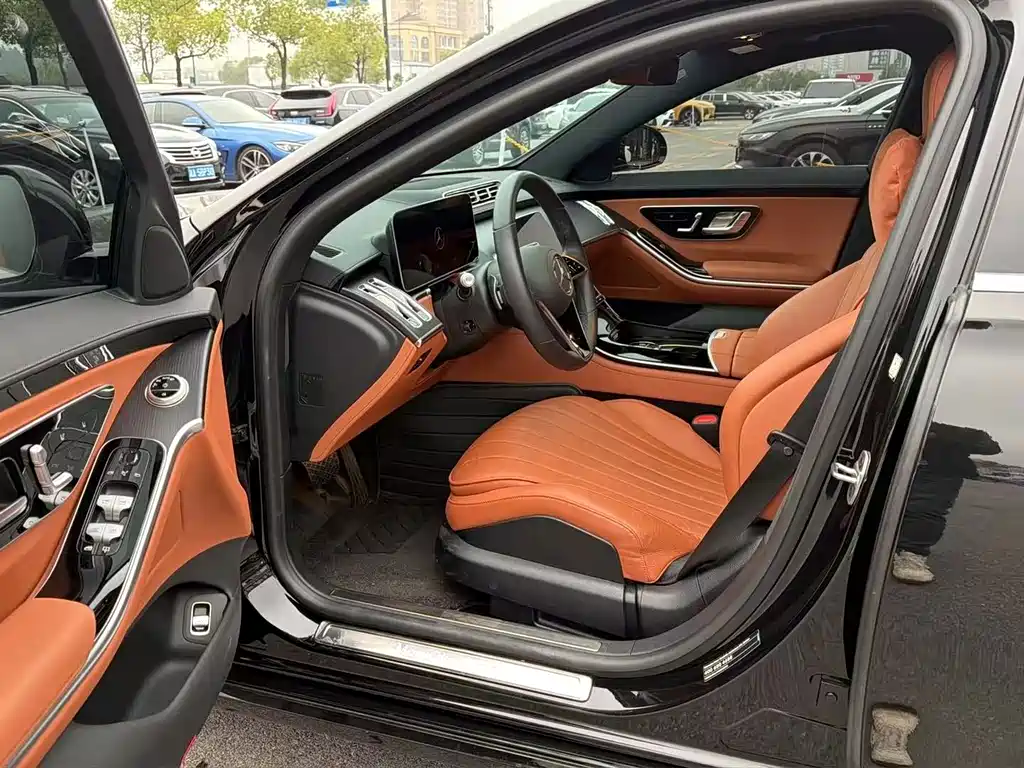 Mercedes-Benz S-Class — миниатюра 2
