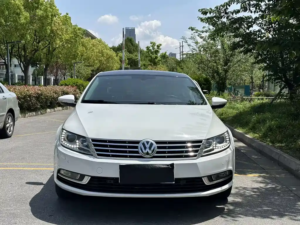 Volkswagen FAW - Passat CC CC 2016 1.8TSI Luxury