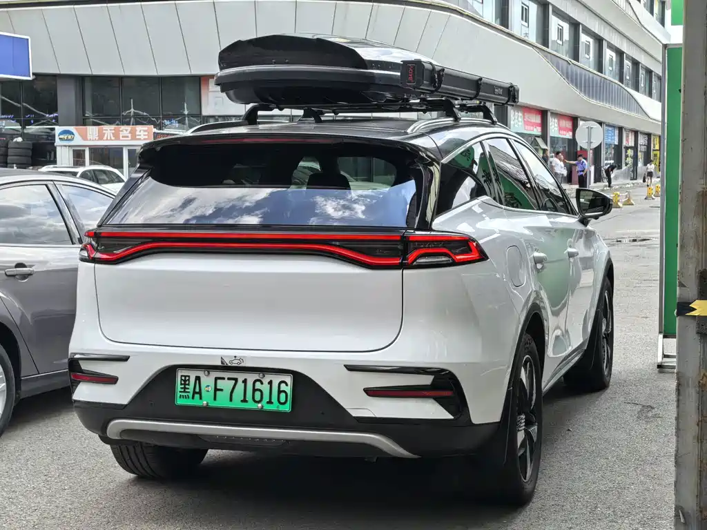BYD Tang New Energy - фото 4