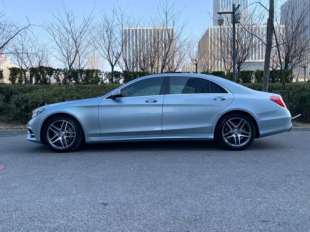 MERCEDES-BENZ S CLASS