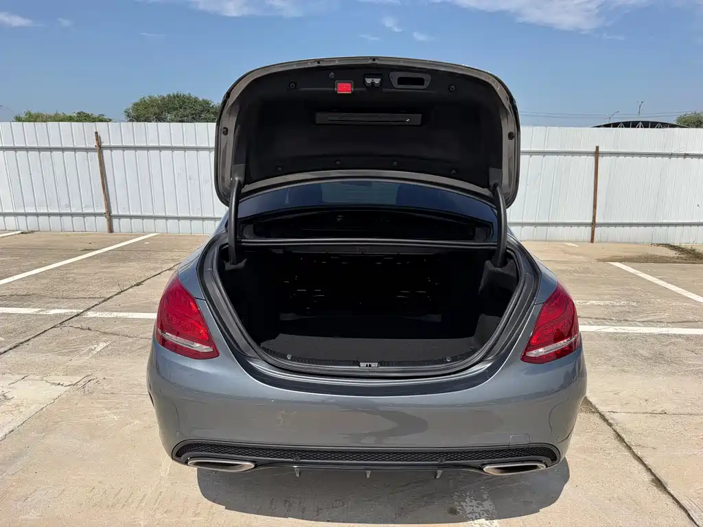Mercedes-Benz C-Class — миниатюра 26