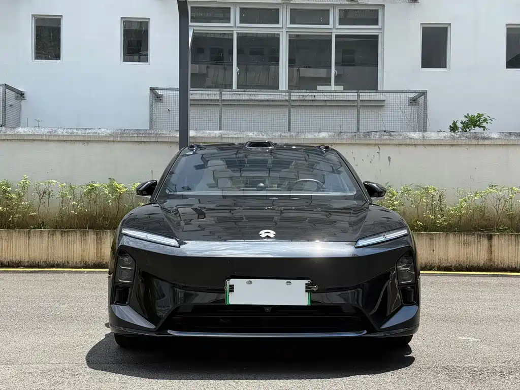 NIO ET5T — миниатюра 2